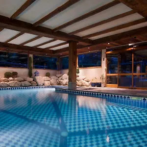 Les Grands Montets & Spa فندق